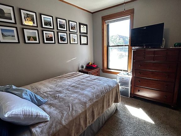 5th image of 3614 N Paulina St APT 1