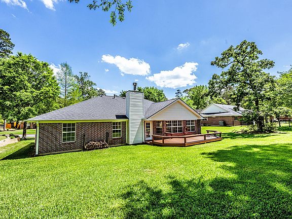 3rd image of 1916 Greentree Dr