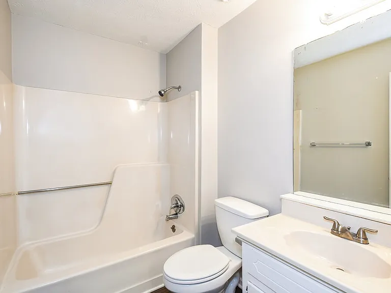 5376 Whitney Ct — Photo 12