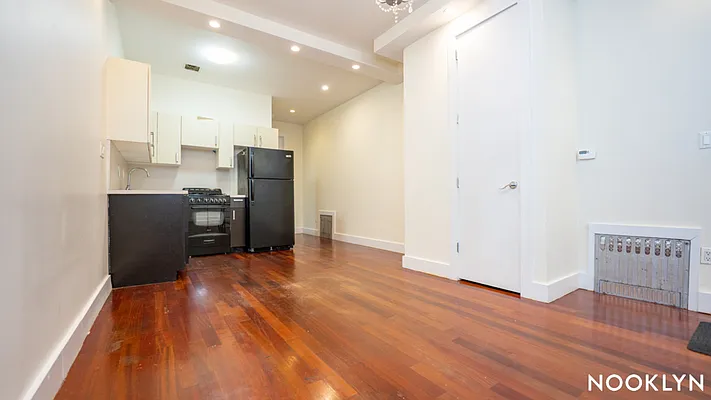 Rented by Nooklyn NYC LLC | media 1