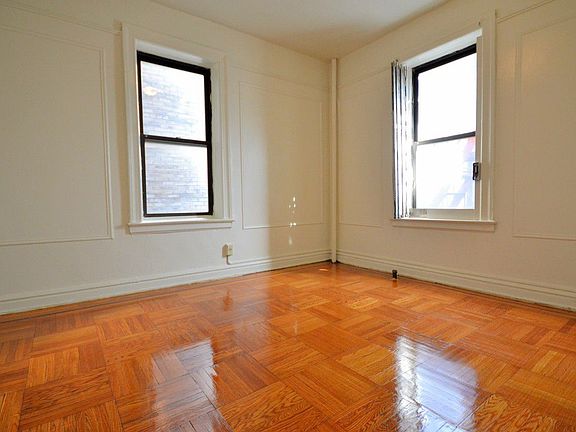 3rd image of 519 Lincoln Pl APT 4J