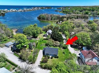 33 Richards Rd, Hull, MA 02045