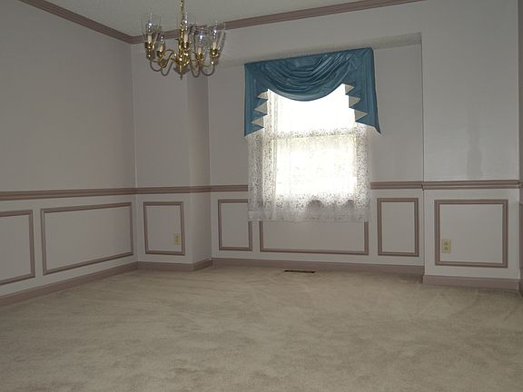 Formal dining room
