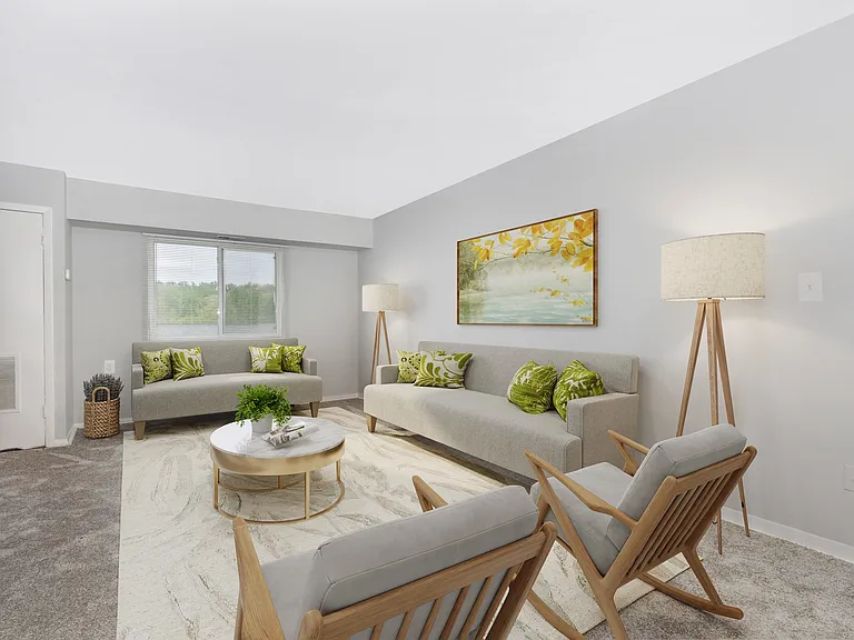 Crescent Pointe — Photo 12