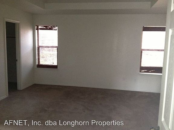 5th image of 1306 Marlee Cir