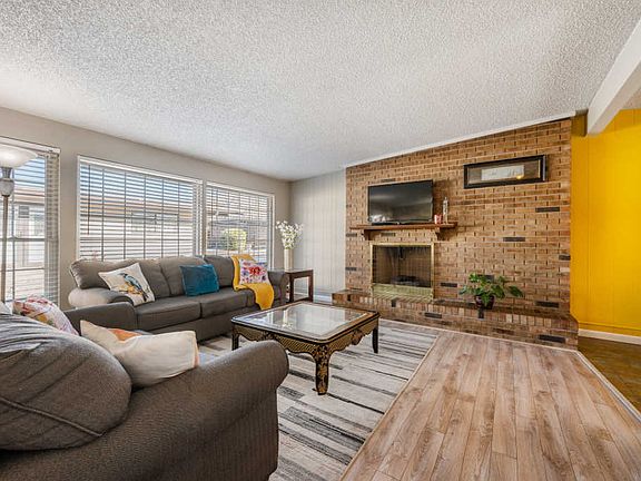 5th image of 4544 S Tanglewood Dr