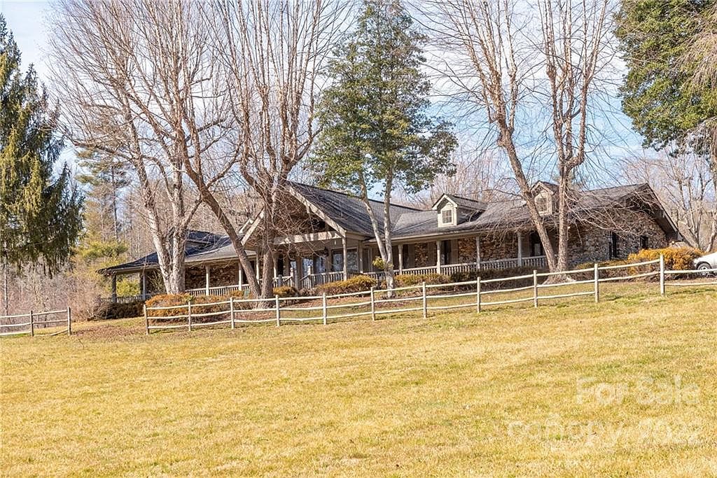 2241 Willow Rd, Hendersonville, NC 28739 Zillow