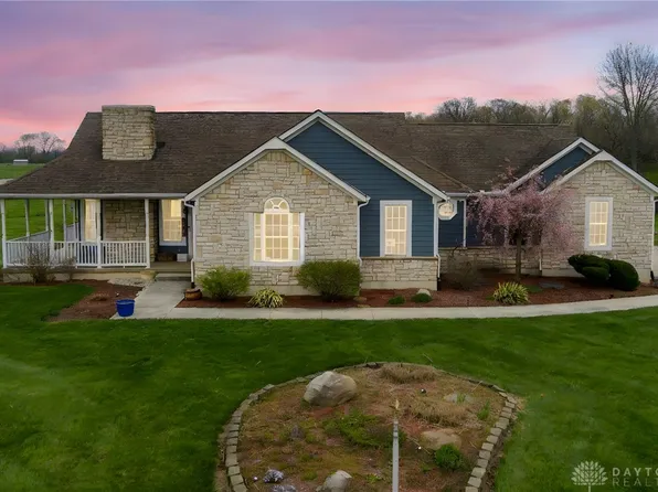 6498 Jamaica Rd, Miamisburg, OH 45342