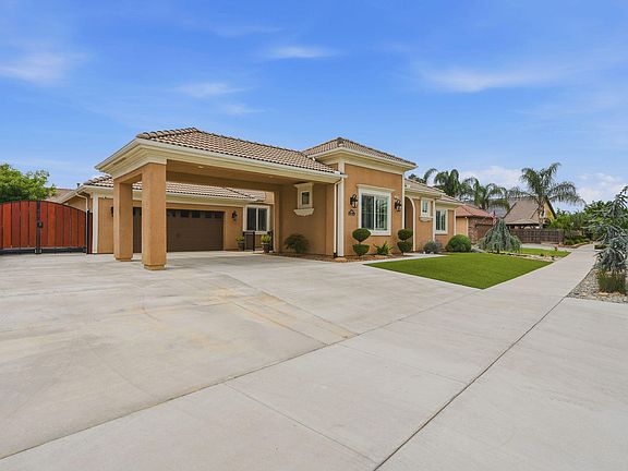 3rd image of 6641 W Oriole Avenue
