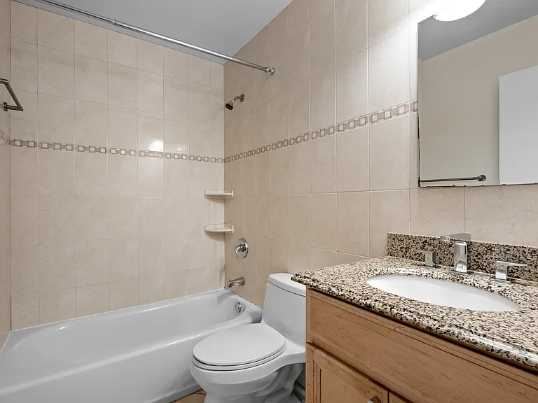 1106 NE 16th Ct #2 — Photo 26