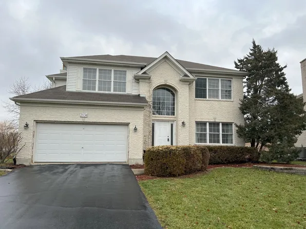 2034 Bunker Cir, Naperville, IL 60563