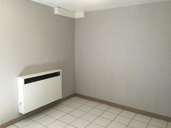 4th image of 408 10th St S APT 07