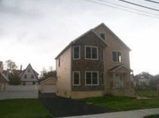 47 Leicester St, Port Chester, NY 10573