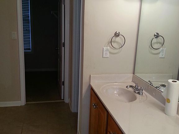 3rd image of 610 Millbrook Village Dr