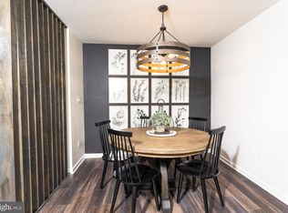 270 Clifton Mnr, Falling Waters, WV 25419