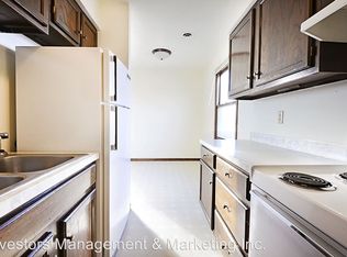 601 Maple St APT 1, Minot, ND 58701