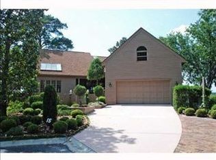 15 Amberly Ct, Savannah, GA 31411