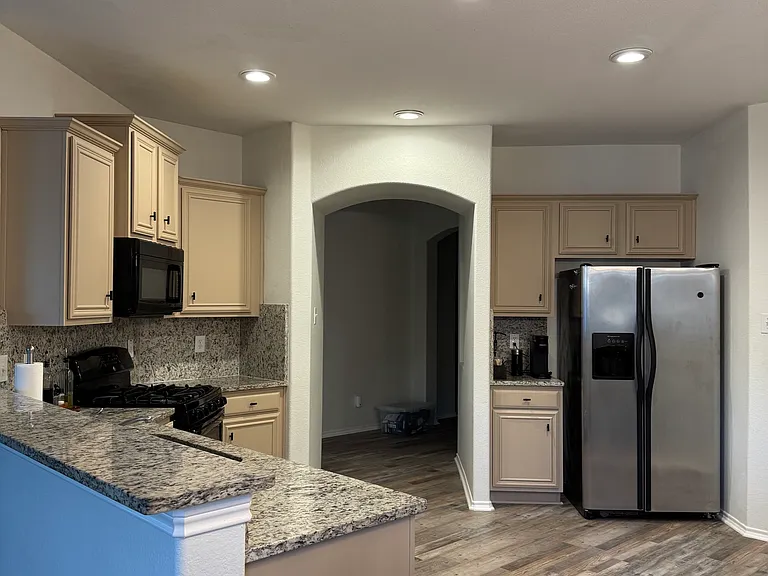 434 Winchester Dr — Photo 10