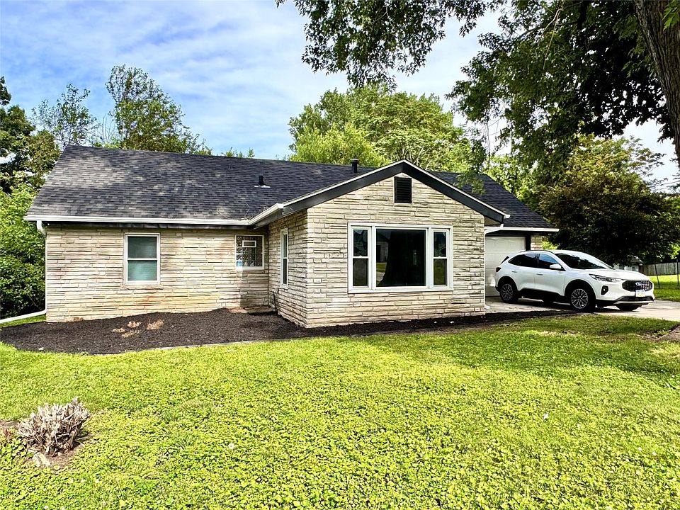 1st image of 2405 57th St