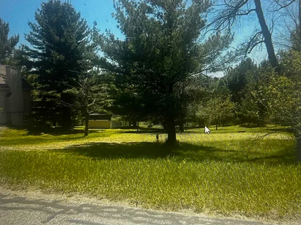 5097 Queens Way, Gladwin, MI 48624