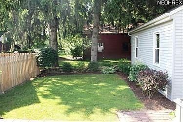 5th image of 107 Elm Ct