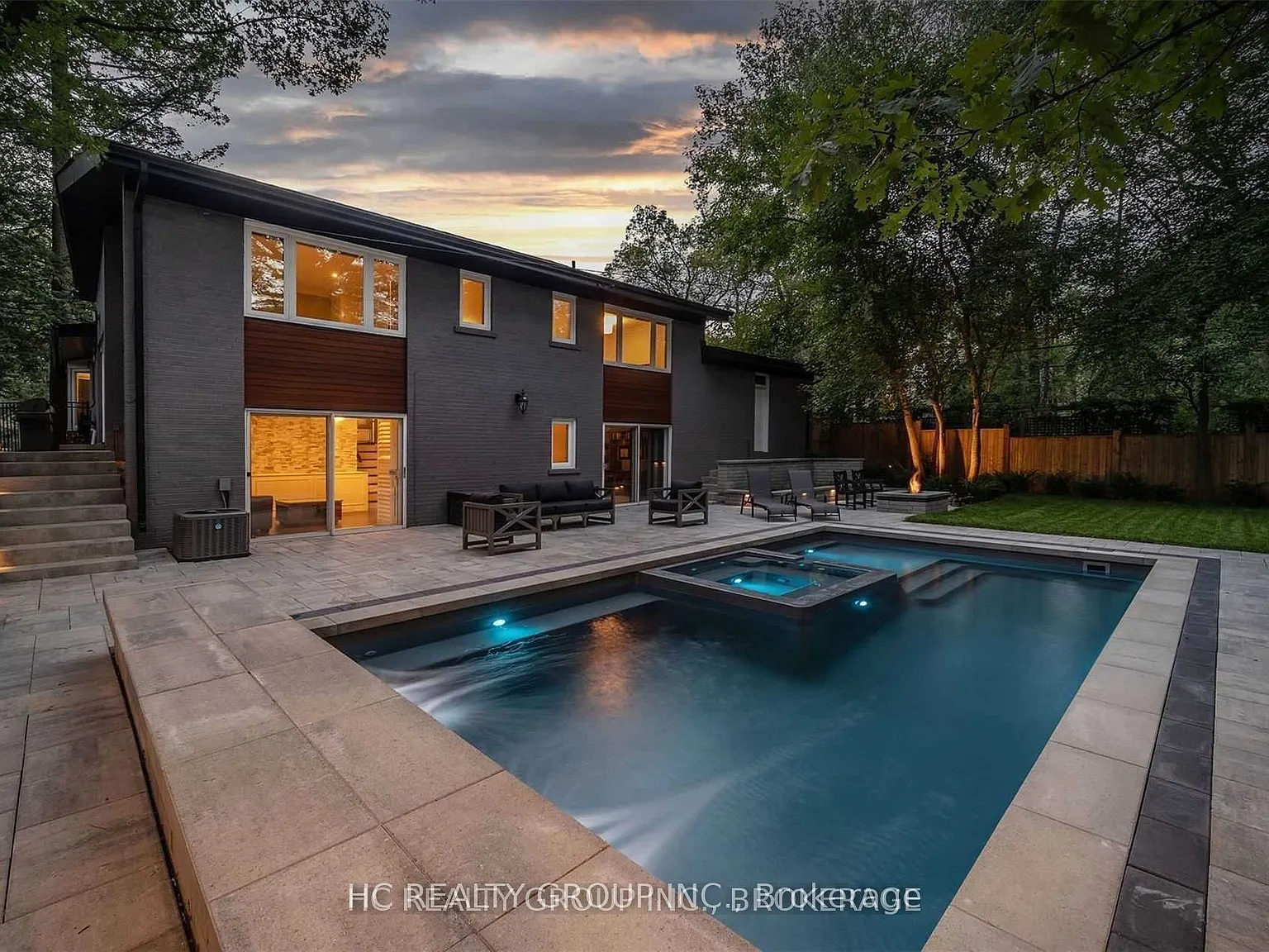 5 bed, $6,800 — Photo 2