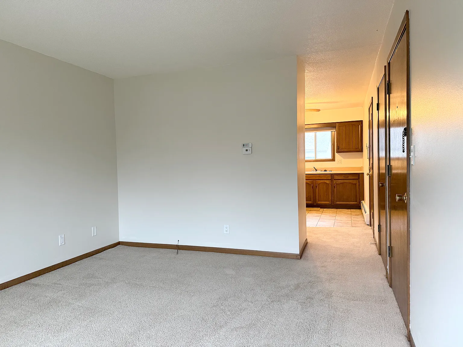 530 N Dubuque St — Photo 3
