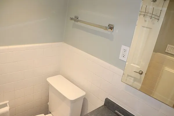 Rented by REMAX Elite | media 13