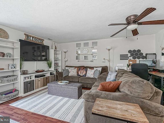 4th image of 149 Villa Knoll Ct