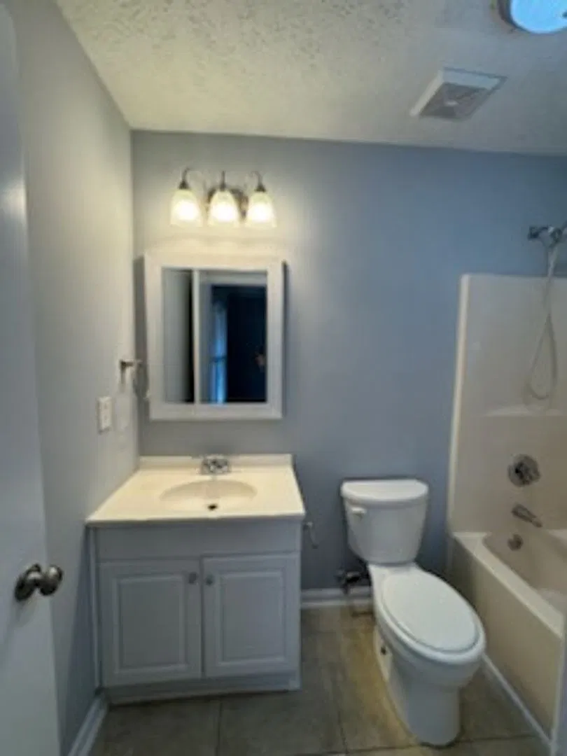 6467 Rhemish Dr — Photo 4