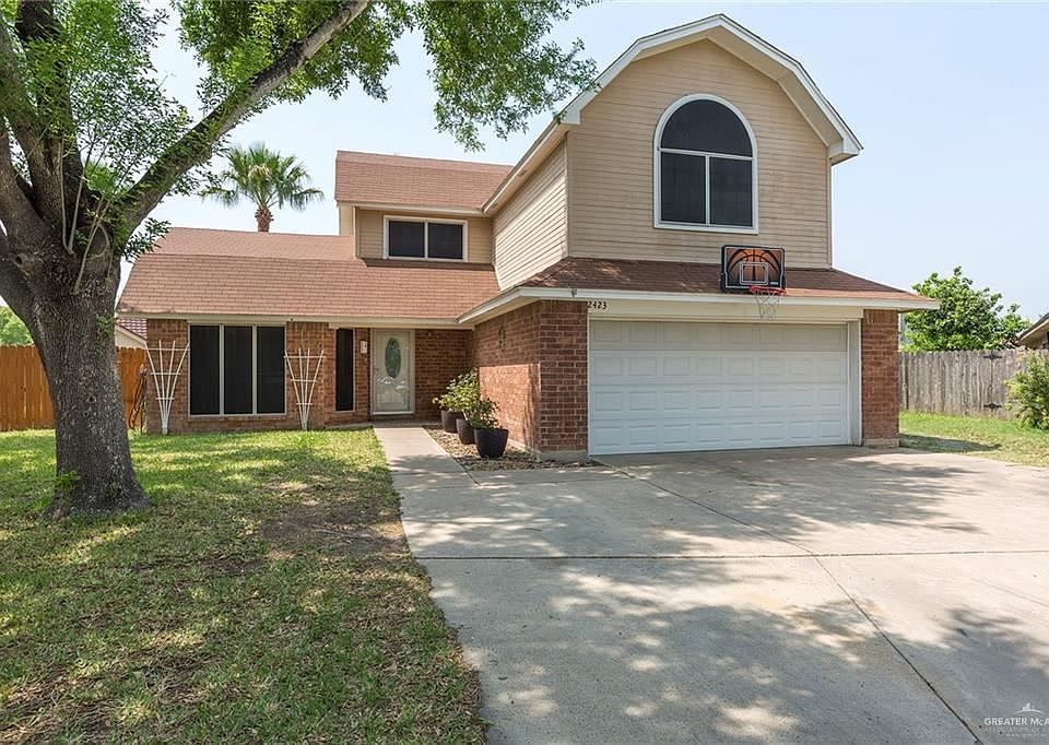 1st image of 2423 River Oaks Ln