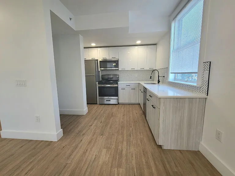 205 Mount Vernon Ave #KL3 — Photo 3