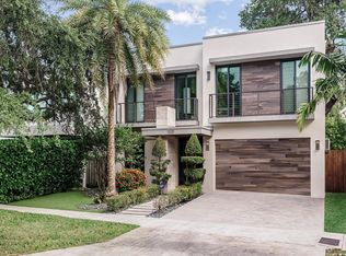 1020 SE 5th Ct, Fort Lauderdale, FL 33301