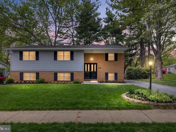 5046 Summer Day Ln, Columbia, MD 21044