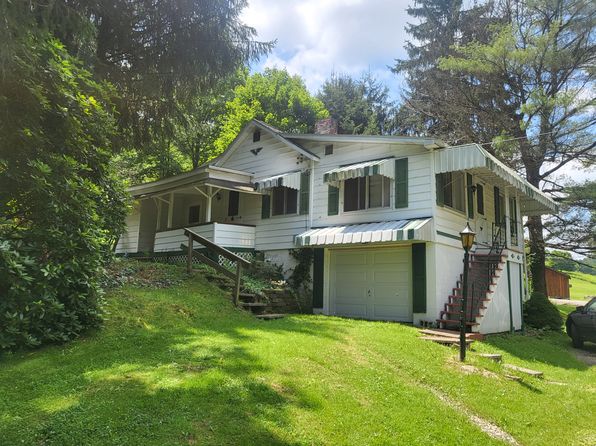 1127 Hungry Hollow Rd