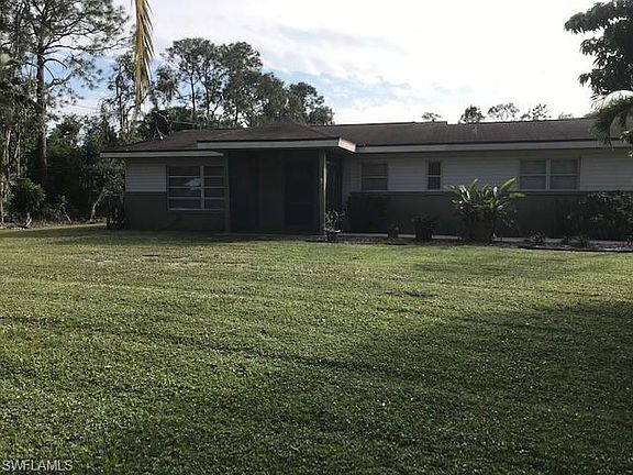 3rd image of 6648 Magnolia Ln