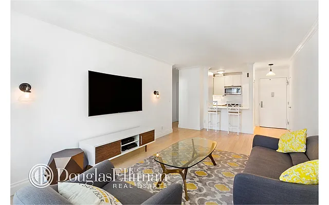 Rented by Douglas Elliman | media 2