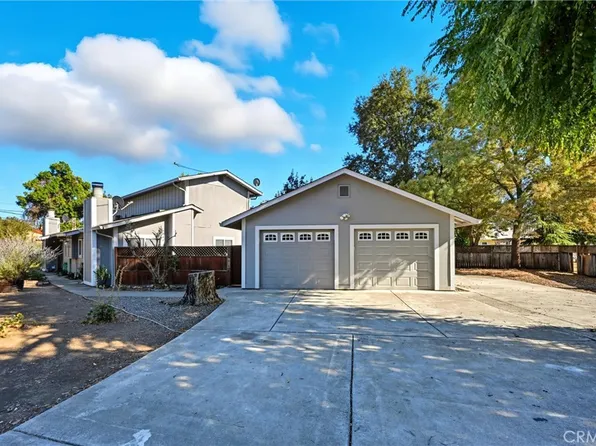 19300 Mountain Mdw S, Hidden Valley Lake, CA 95467