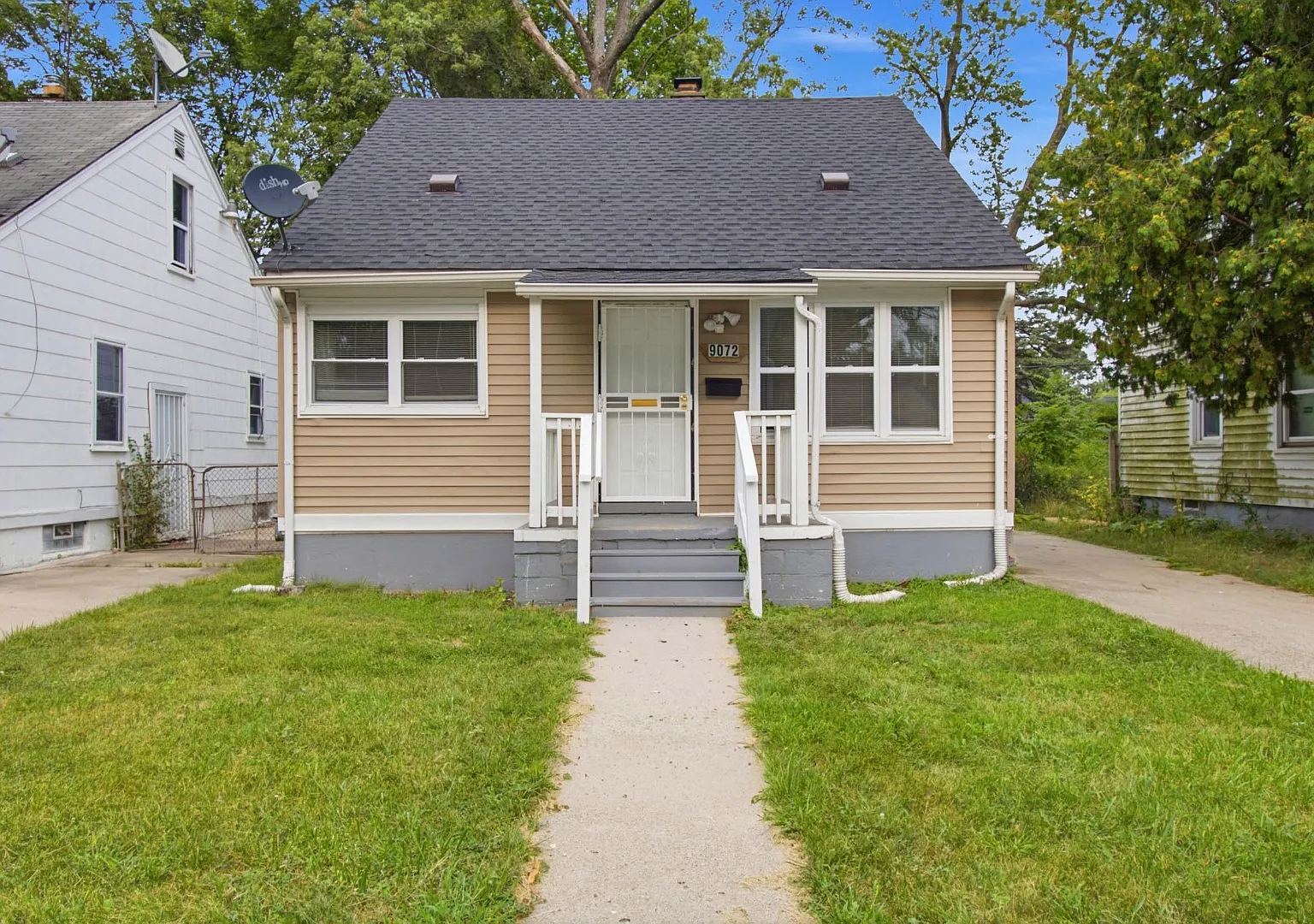 9072 Burt Rd — Photo 1
