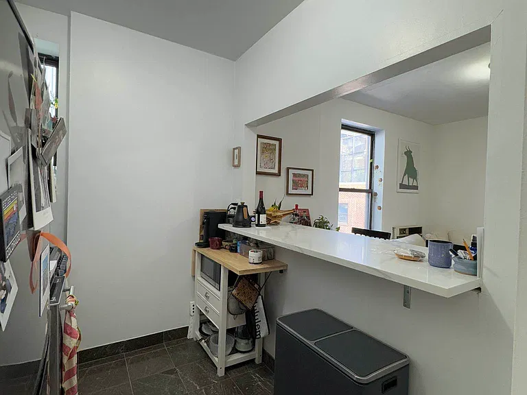 433 E 75th St #10A — Photo 3