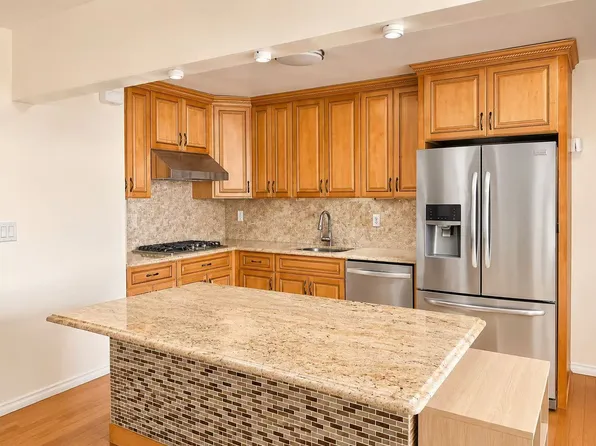 (undisclosed Address), Bayside, NY 11364