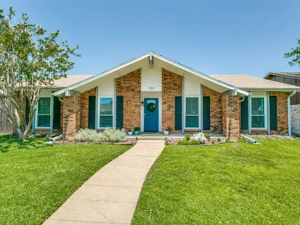 2013 Emory Oak Dr, Carrollton, TX 75007