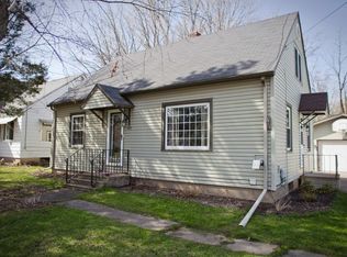 807 W Adler Rd, Marshfield, WI 54449