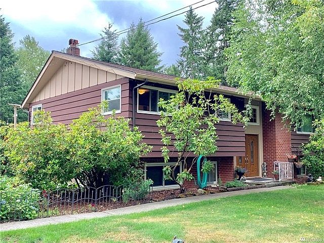 1st image of 22719 58th Ave E