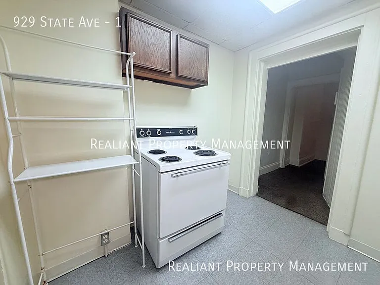 929 State Ave #1 — Photo 4