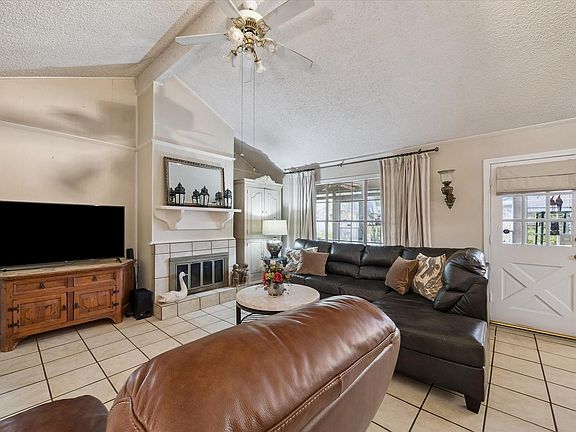 2nd image of 11102 Melba Ln