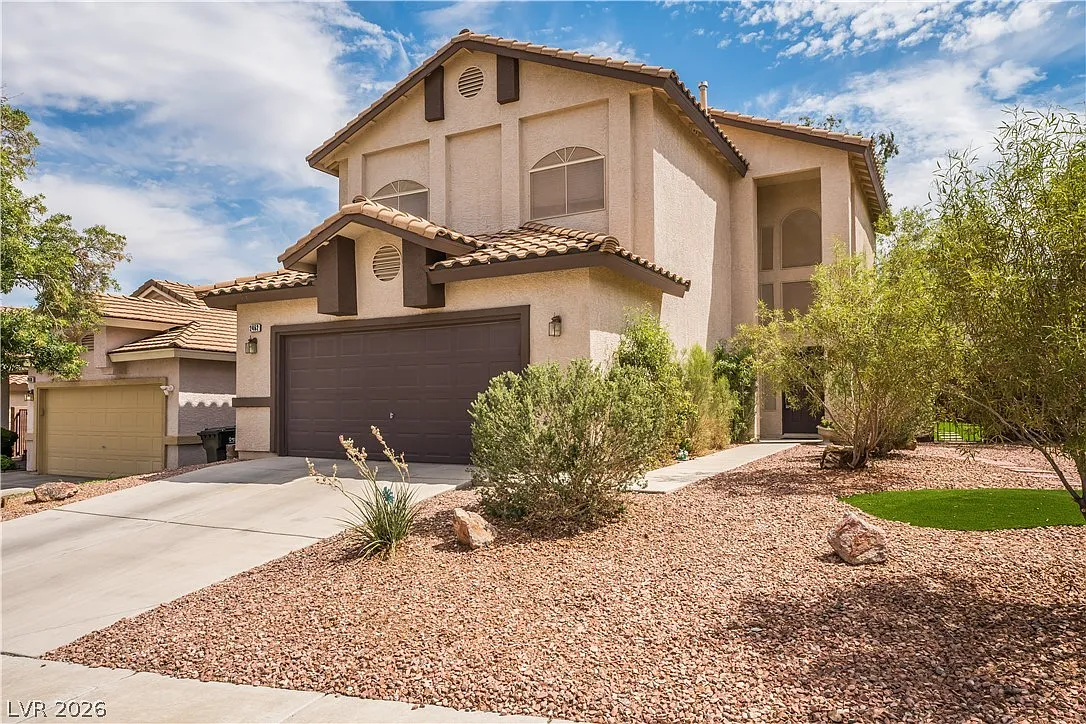 4 bed, 3.0 bath, 2267 sqft, $2,900 — Photo 4