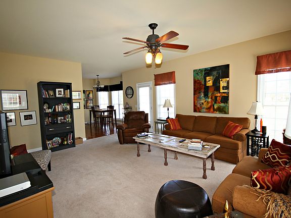 5th image of 3920 Olyvia Ct