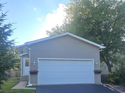 33616 N Evergreen Dr, Grayslake, IL, 60030
