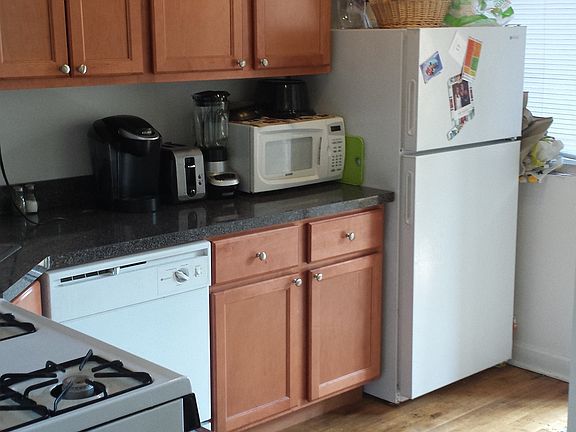 3rd image of 2739 N Mildred Ave APT 1
